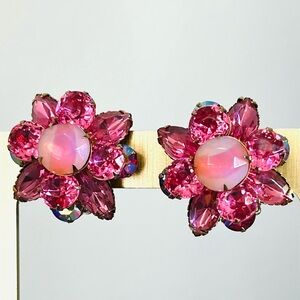 Mid Century Pink Givre & Crystals Juliana style clip on earrings EUC